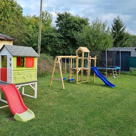 Domek Pod Swierkami -Apartament Swierkowy IV Kudowa-Zdrój Buitenkant foto