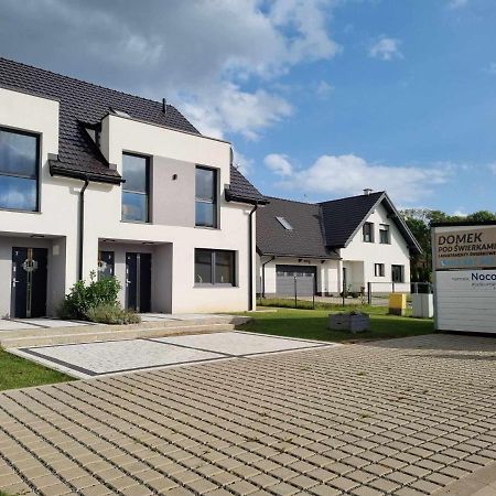 Domek Pod Swierkami -Apartament Swierkowy IV Kudowa-Zdrój Buitenkant foto
